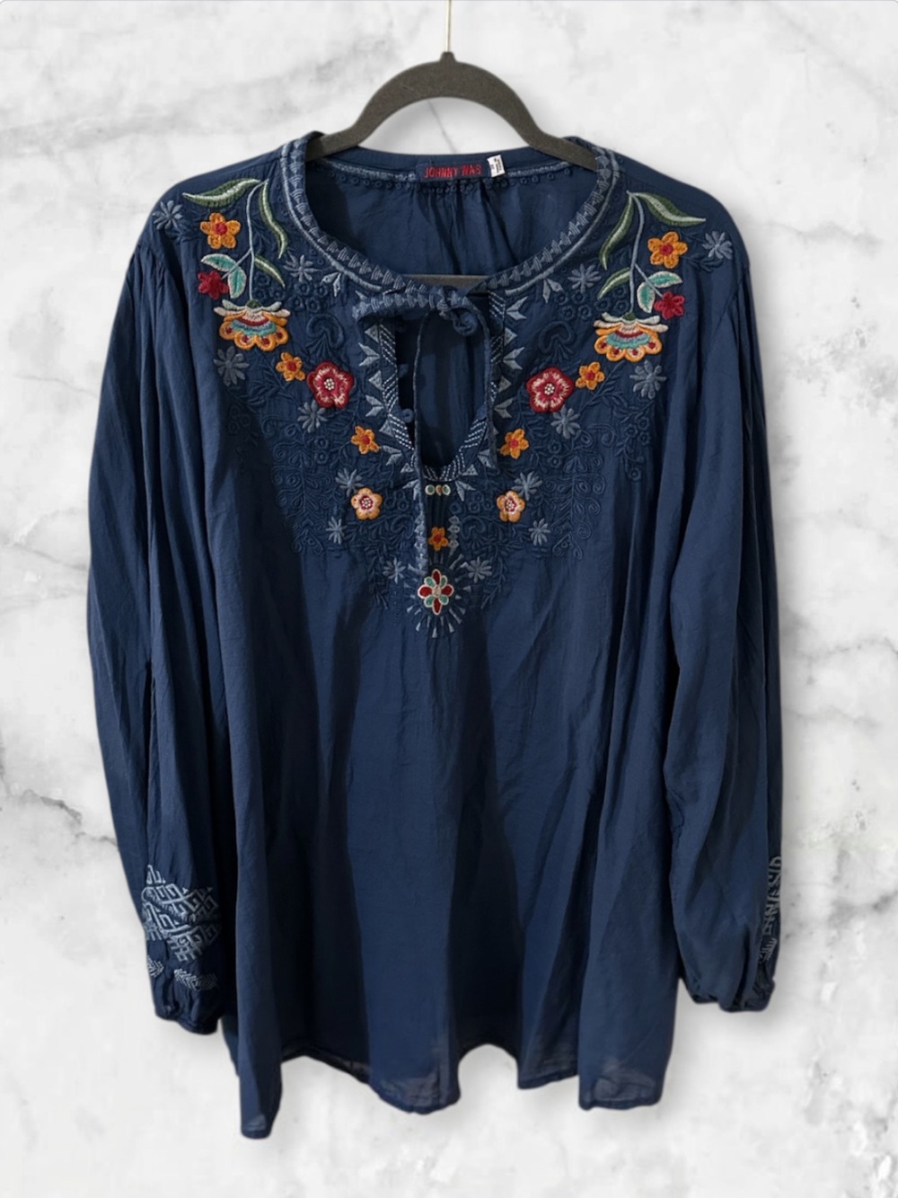Johnny Was denim blue embroidered long sleeve tunic blouse size 3X